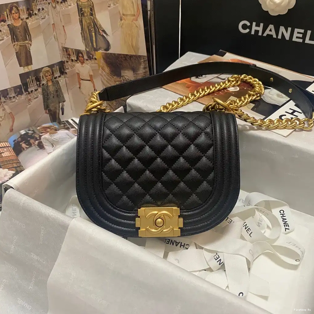 First Bag Ru SMALL BOY BAG MESSENGER CHANEL  0509